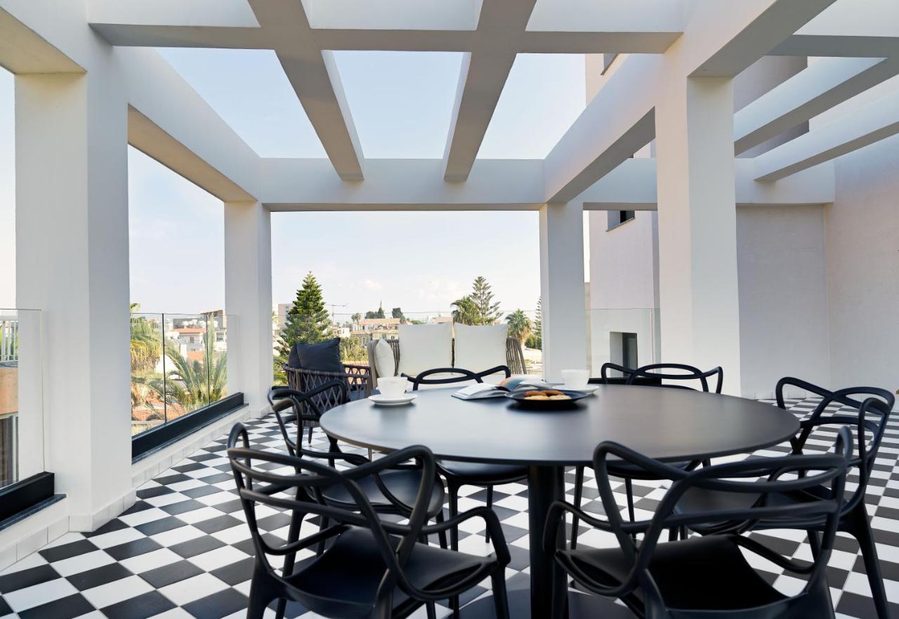 Liv The City Suites Adults Only Larnaca Dış mekan fotoğraf