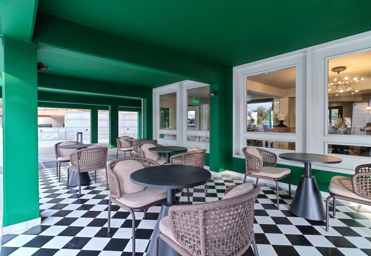Liv The City Suites Adults Only Larnaca Dış mekan fotoğraf