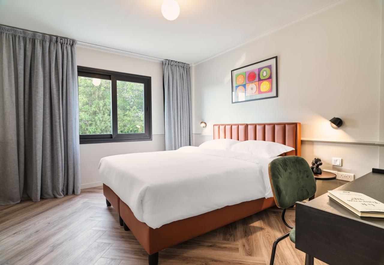 Liv The City Suites Adults Only Larnaca Dış mekan fotoğraf
