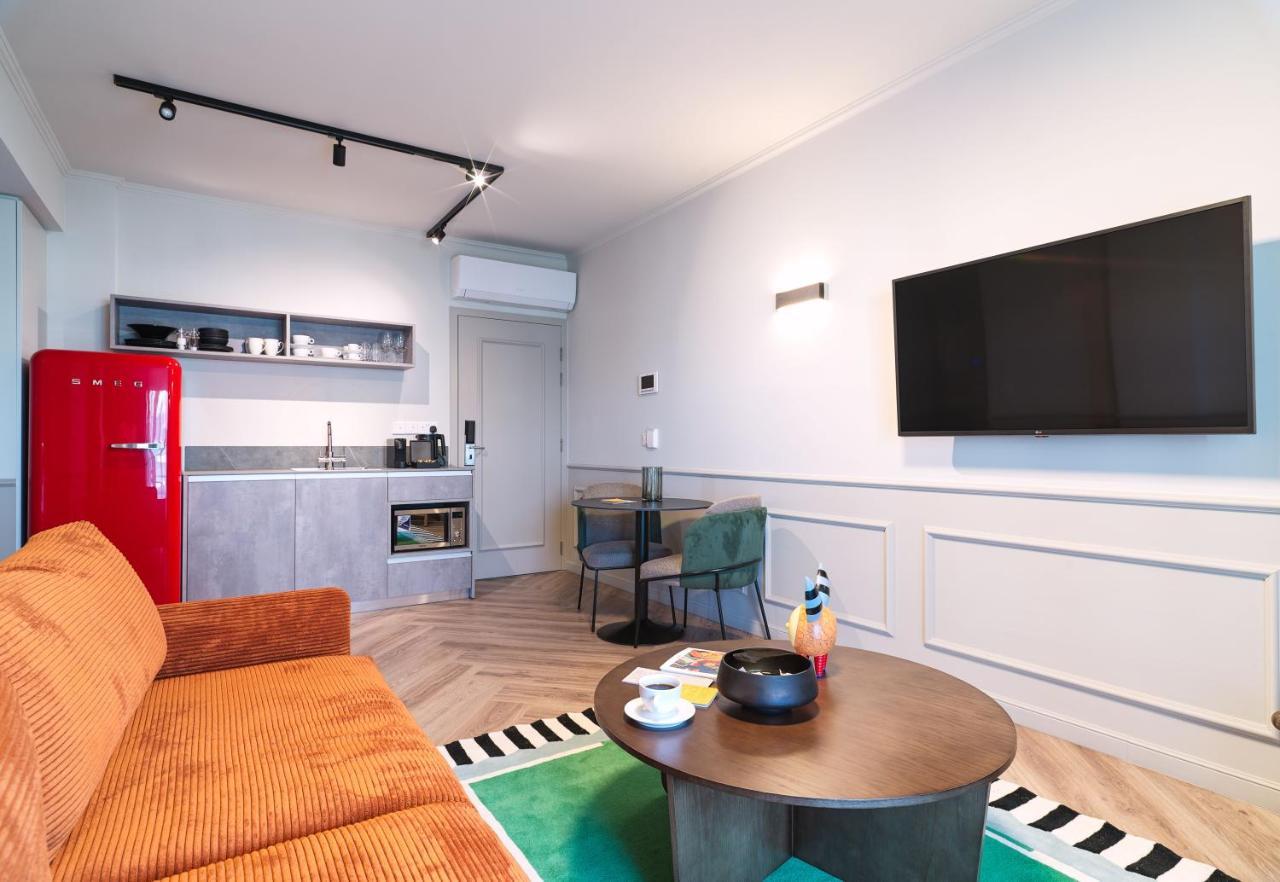 Liv The City Suites Adults Only Larnaca Dış mekan fotoğraf