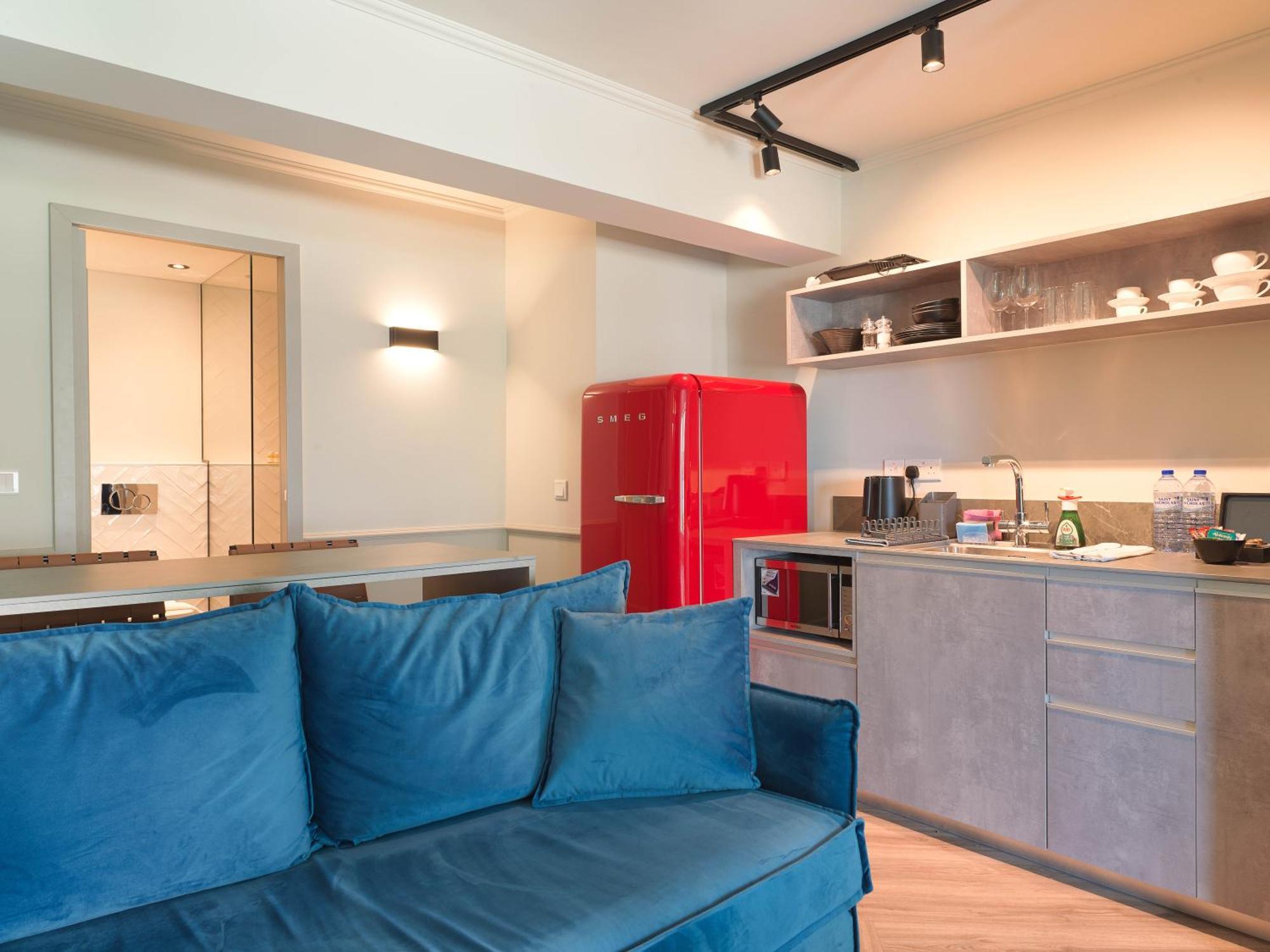 Liv The City Suites Adults Only Larnaca Dış mekan fotoğraf